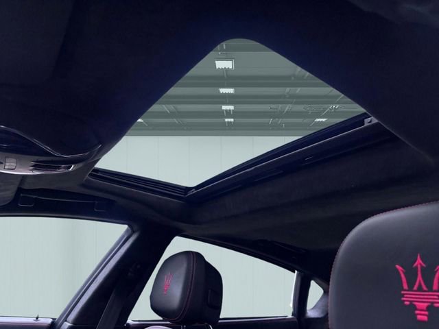 Used 2019 Maserati Quattroporte S GranLusso Q4 image 11