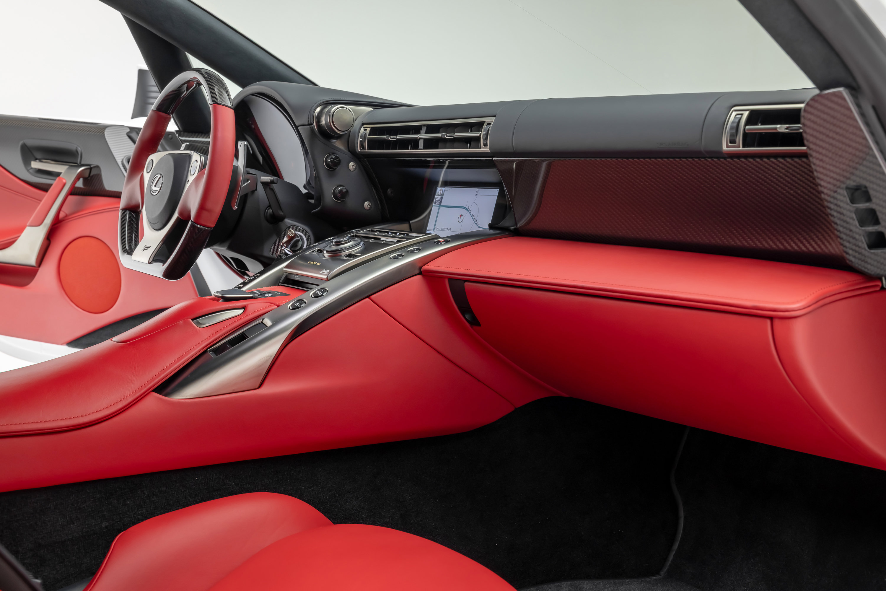 Used 2012 Lexus LFA RWD image 90