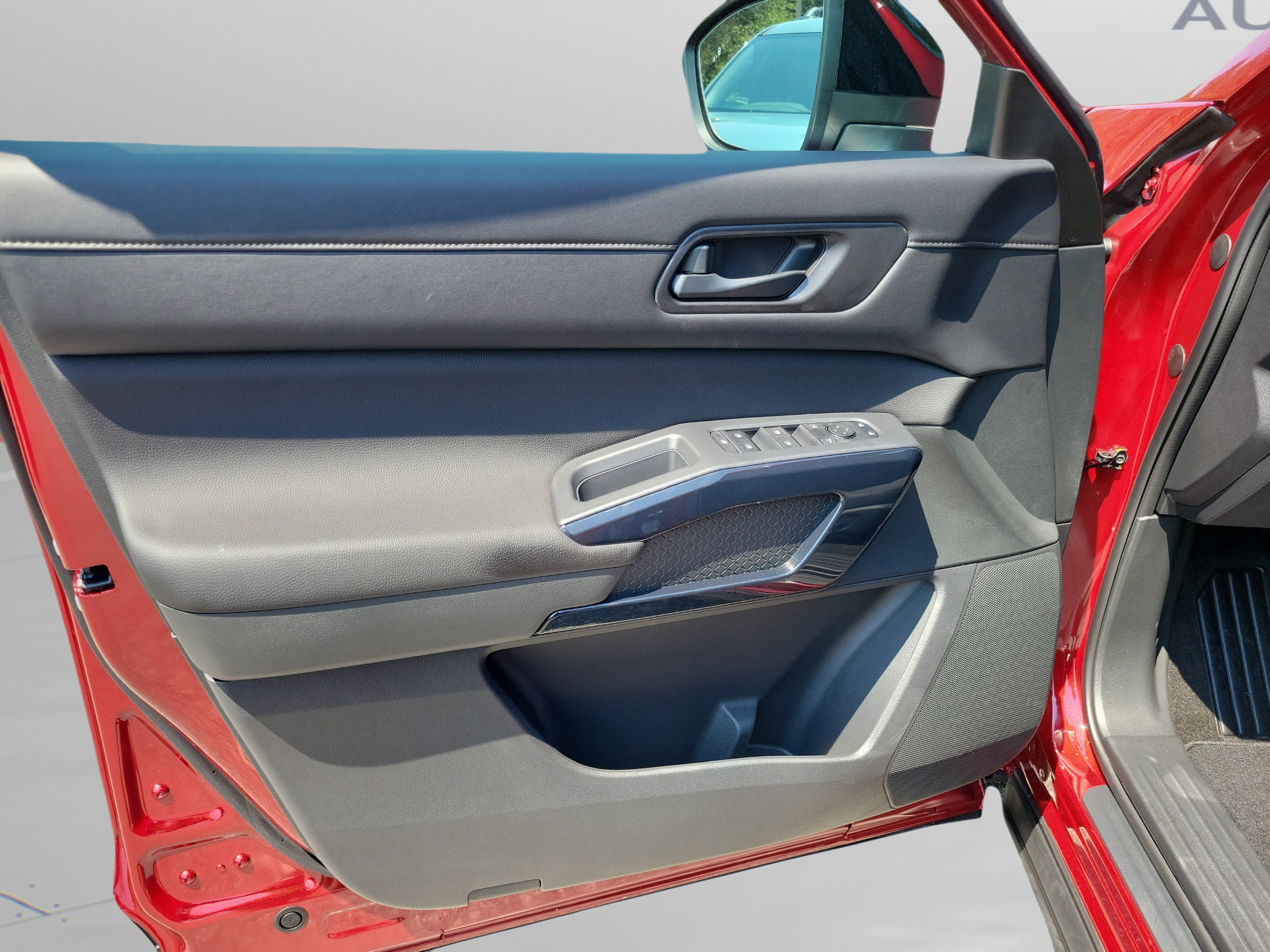 New 2026 Nissan Pathfinder SV w/ Cargo Package FWD image 14