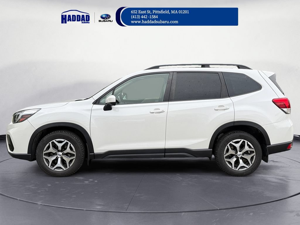Used 2021 Subaru Forester Premium AWD/4WD image 2