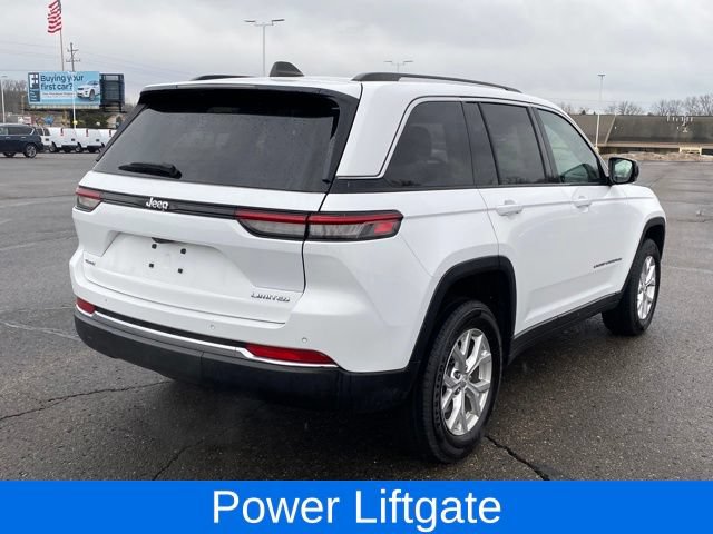 Used 2023 Jeep Grand Cherokee Limited AWD/4WD image 3