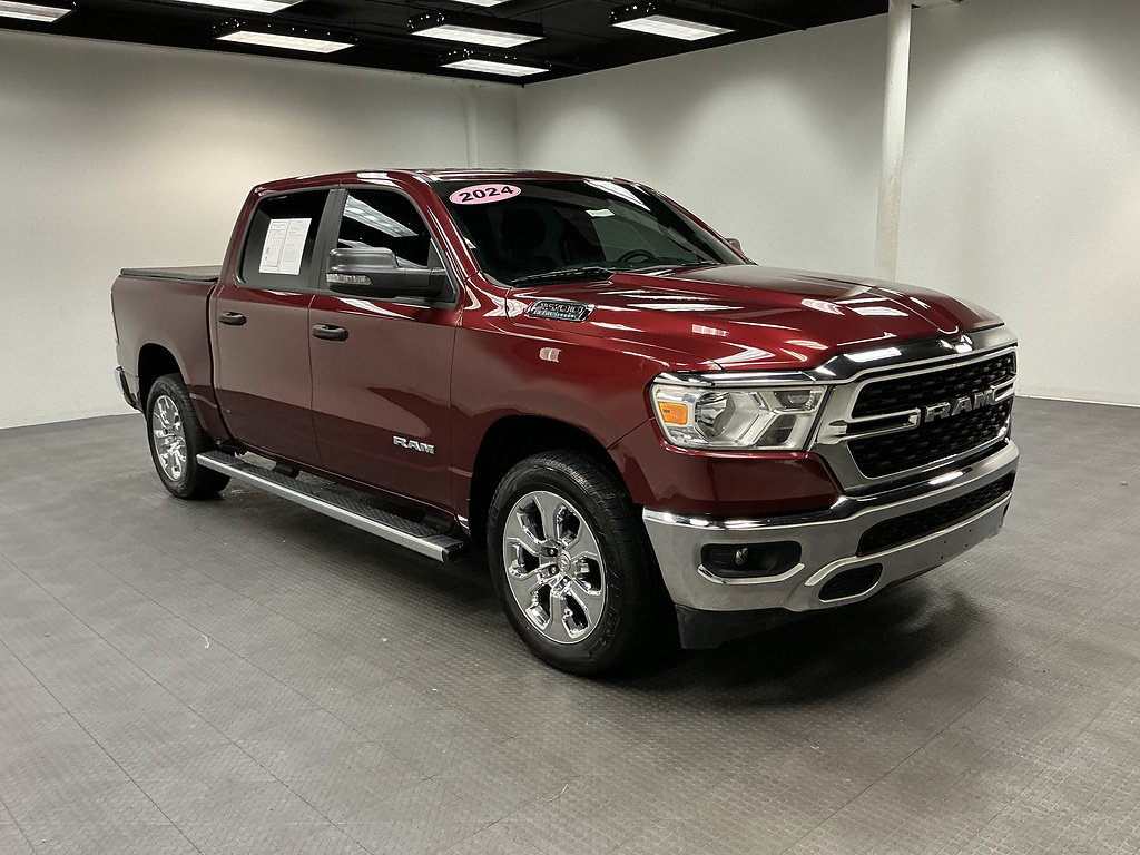 Used 2024 RAM 1500 Big Horn AWD/4WD image 7