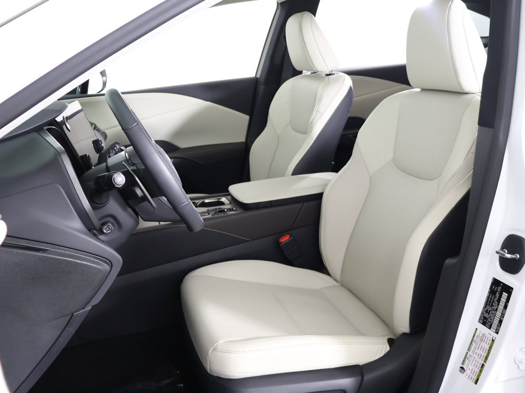 Used 2023 Lexus RX 350 Premium w/ Cold Area Package AWD/4WD image 33