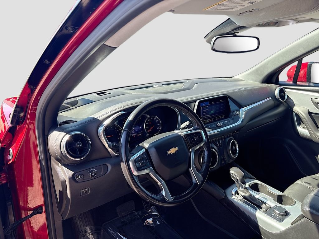 Used 2022 Chevrolet Blazer LT image 9