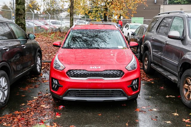 Used 2022 Kia Niro LX image 3