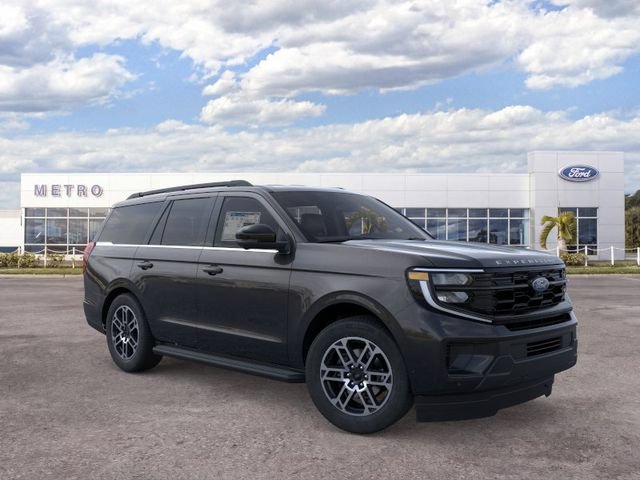 New 2026 Ford Expedition Active RWD image 7