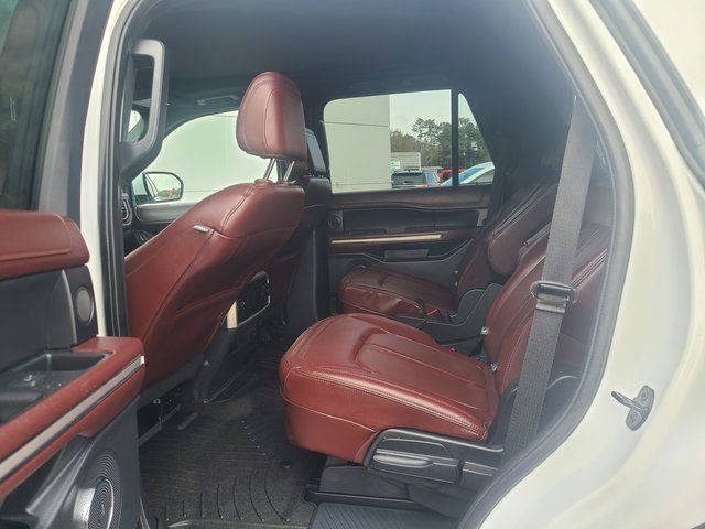 Used 2022 Ford Expedition Limited AWD/4WD image 12