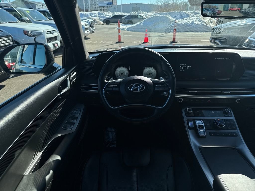 Used 2023 Hyundai Palisade Calligraphy image 15