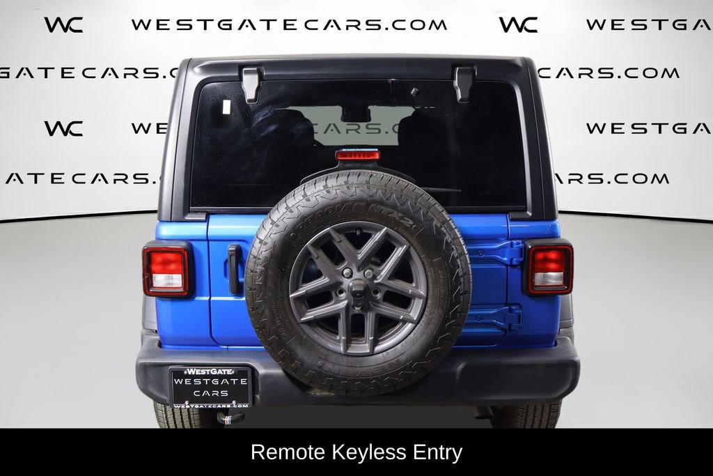 Used 2024 Jeep Wrangler Sport S AWD/4WD image 4