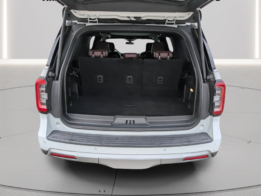 Used 2024 Ford Expedition Limited RWD image 10