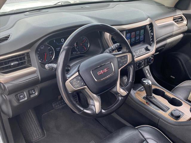 Used 2019 GMC Acadia Denali w/ Technology Package FWD image 13