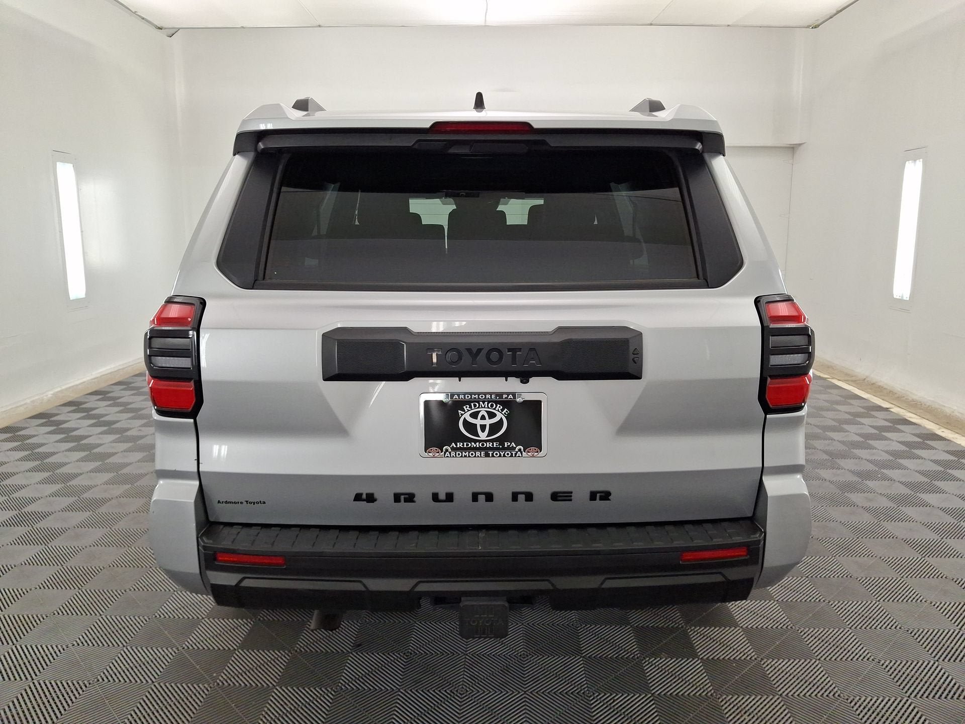 Certified 2025 Toyota 4Runner SR5 AWD/4WD image 22