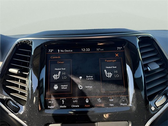 Used 2019 Jeep Cherokee Limited image 21