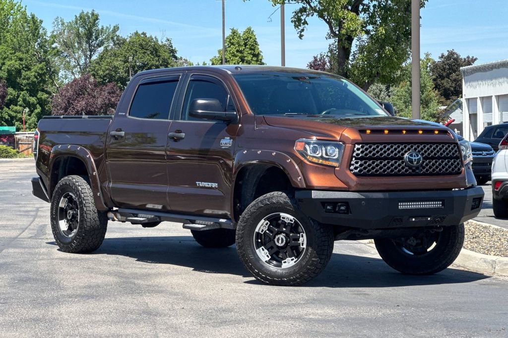 Used 2014 Toyota Tundra Limited w/ Limited Premium Package
