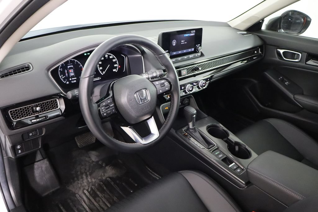 Used 2024 Honda Civic EX-L image 26