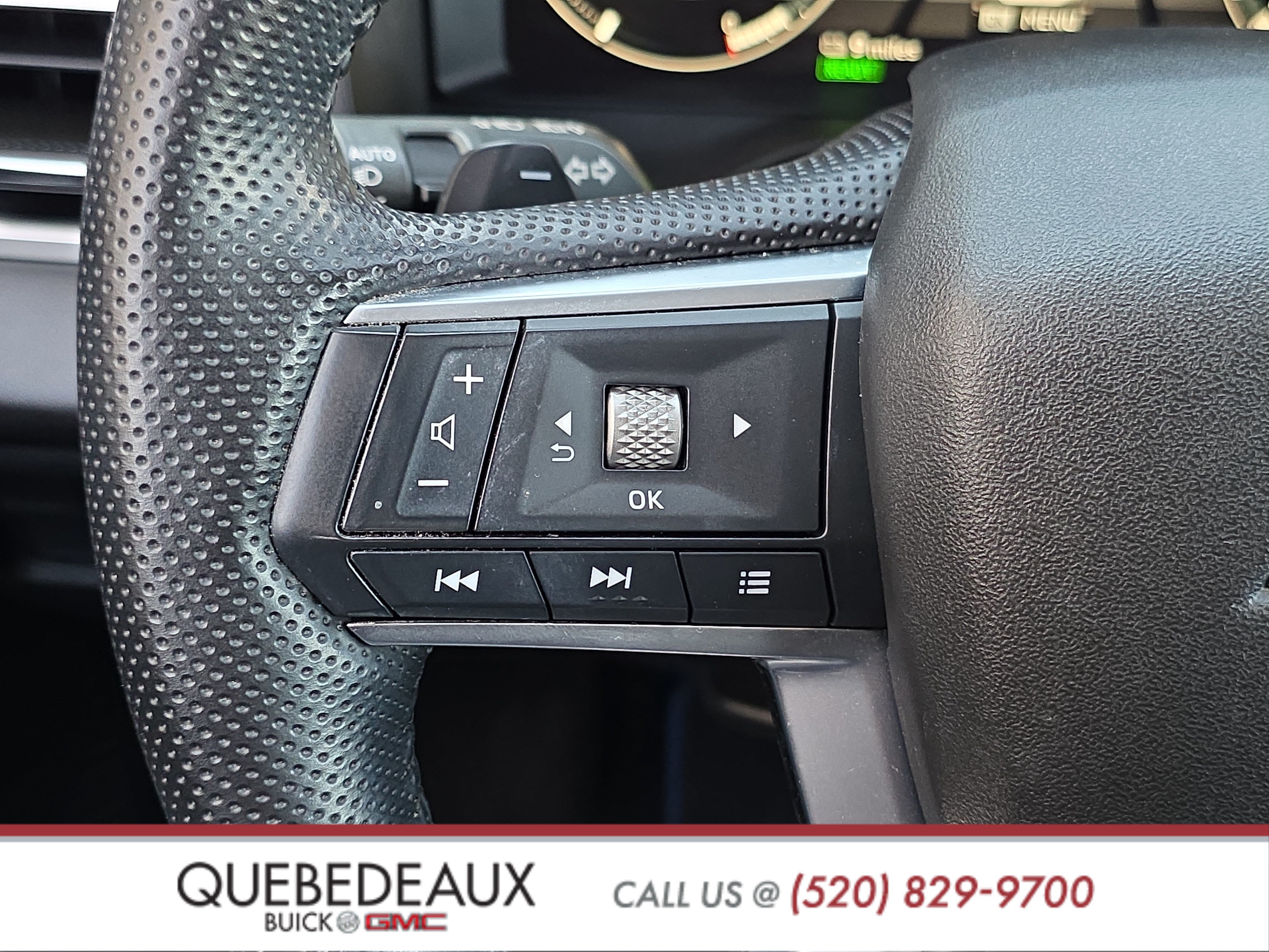Used 2023 Mitsubishi Outlander SE AWD/4WD image 15