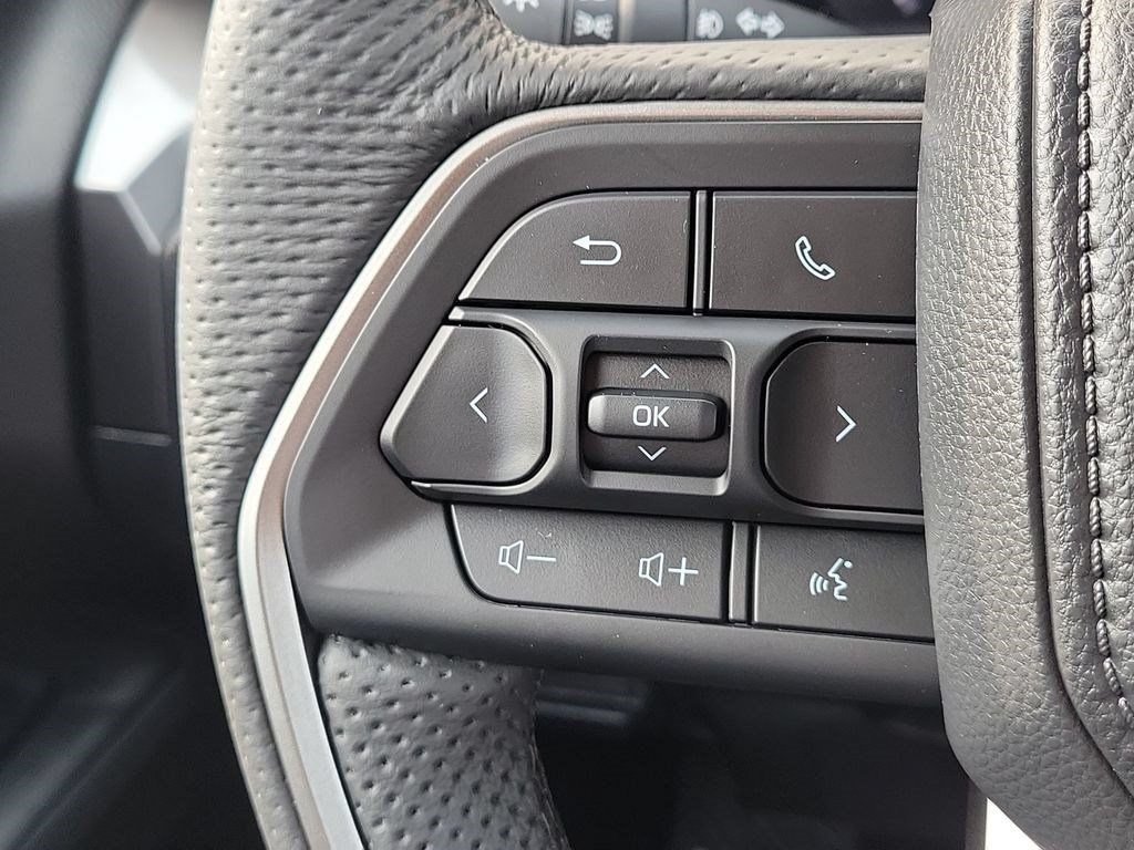 Certified 2026 Toyota Tacoma TRD Off-Road AWD/4WD image 9