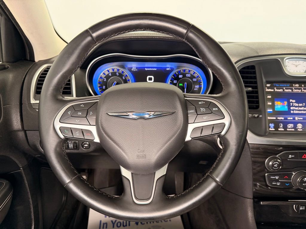 Used 2016 Chrysler 300 Limited AWD/4WD image 23