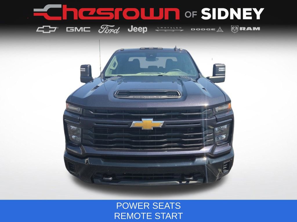 Used 2024 Chevrolet Silverado 2500 Custom w/ Custom Value Package AWD/4WD image 2