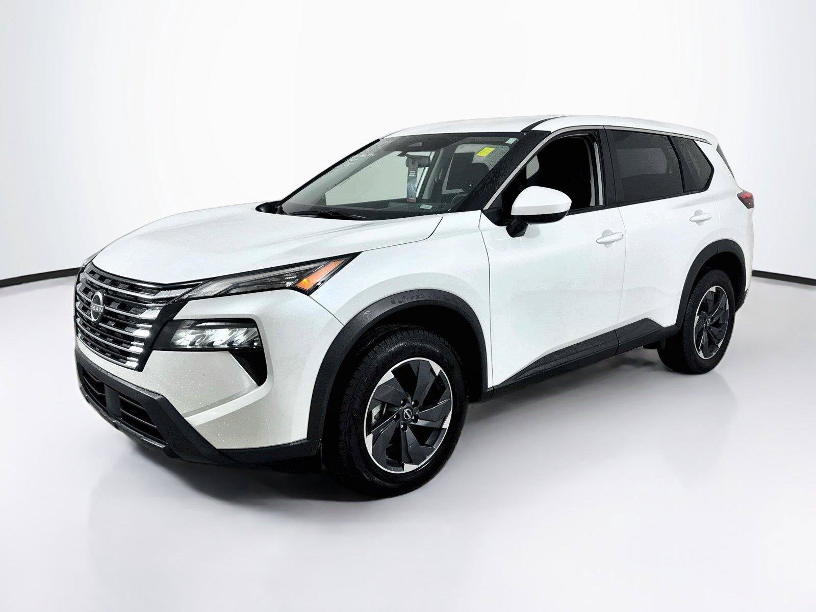 Used 2024 Nissan Rogue SV