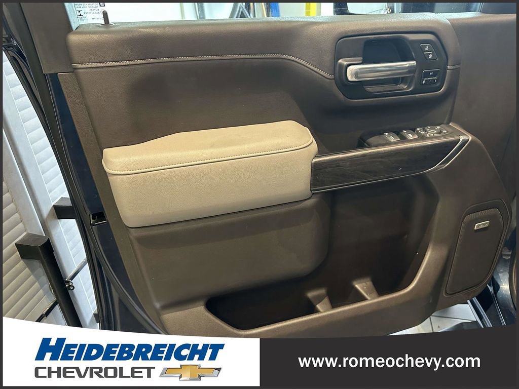 Used 2020 Chevrolet Silverado 2500 LTZ w/ LTZ Premium Package image 20