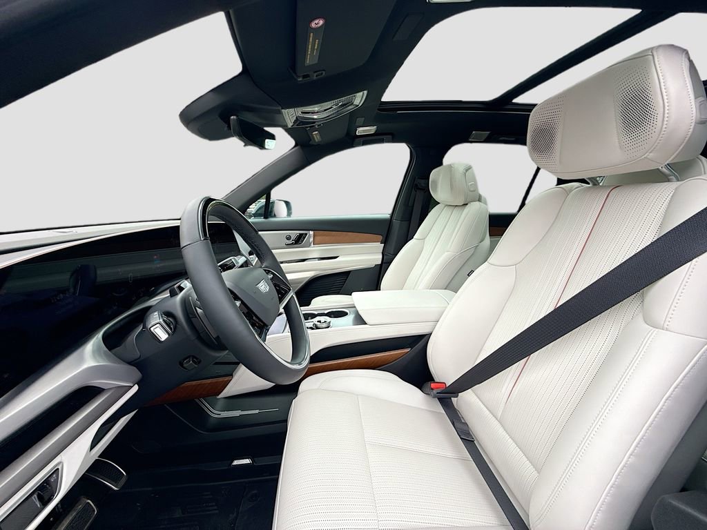 New 2026 Cadillac Vistiq Sport w/ LPO, Floor Liner Package image 21