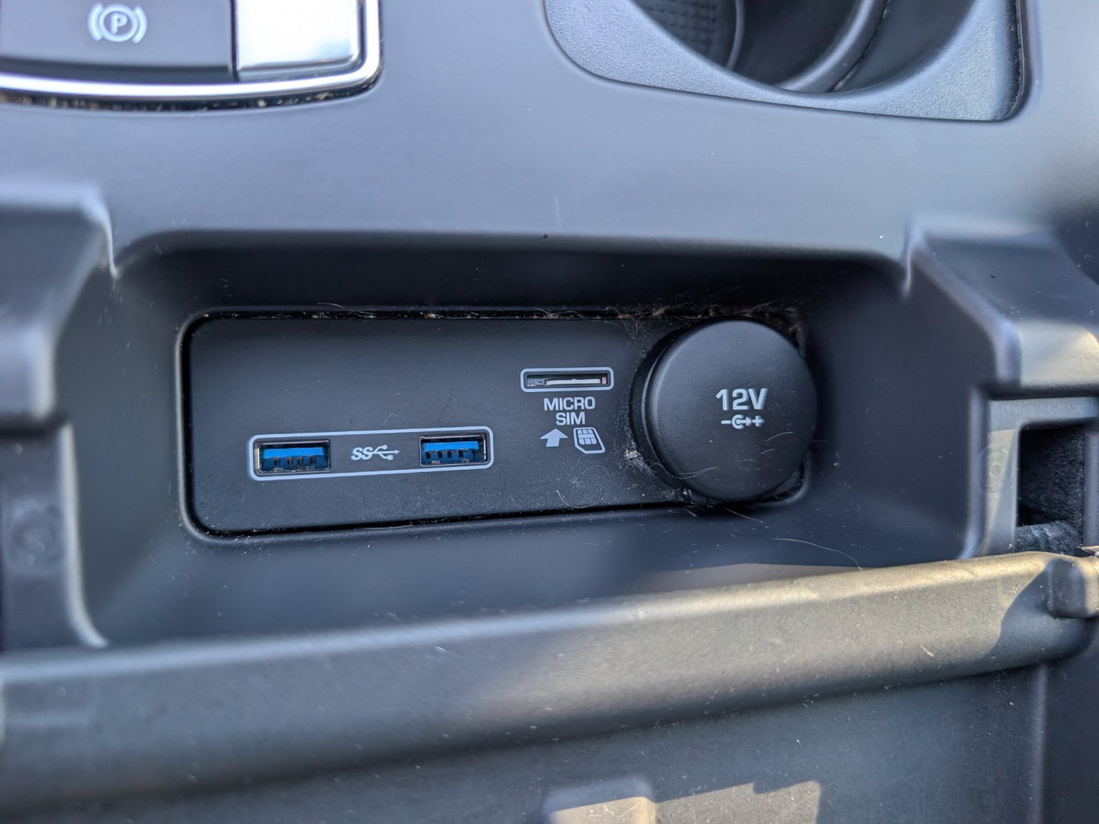 Used 2018 Land Rover Discovery SE AWD/4WD image 20