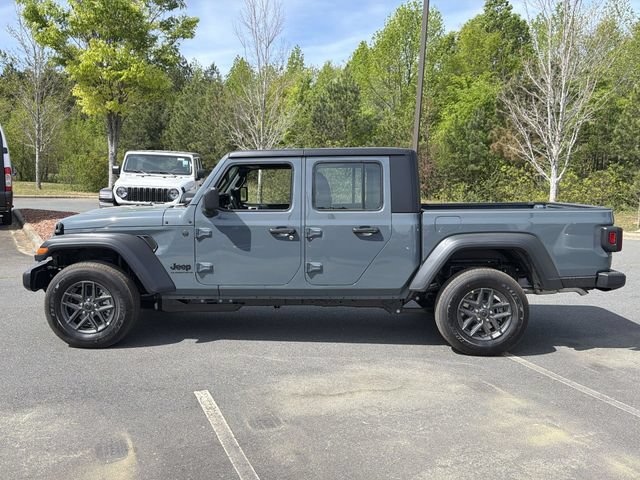 New 2026 Jeep Gladiator Sport AWD/4WD image 10