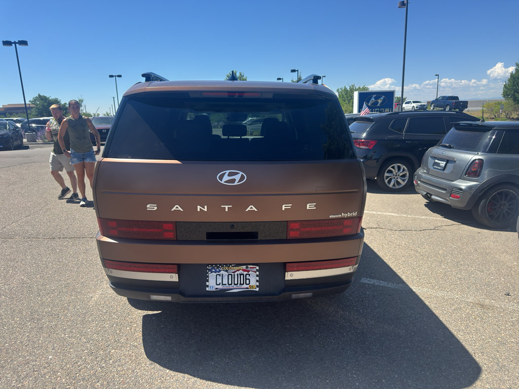 Used 2025 Hyundai Santa Fe Limited AWD/4WD image 4