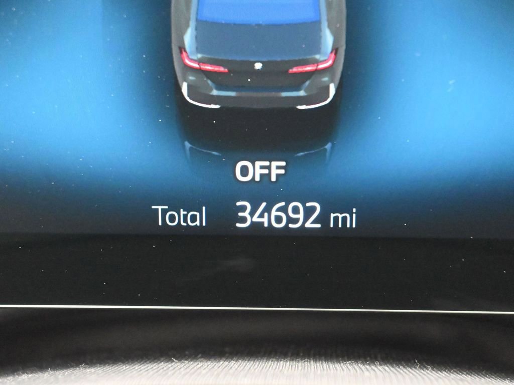 Used 2024 BMW 530i xDrive image 10