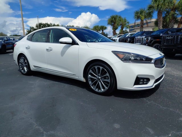 Used 2019 Kia Cadenza Technology FWD image 2