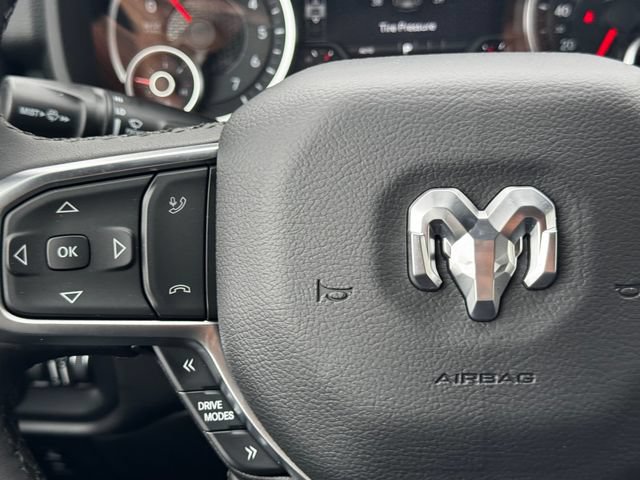 New 2026 RAM 1500 4x4 Crew Cab image 24