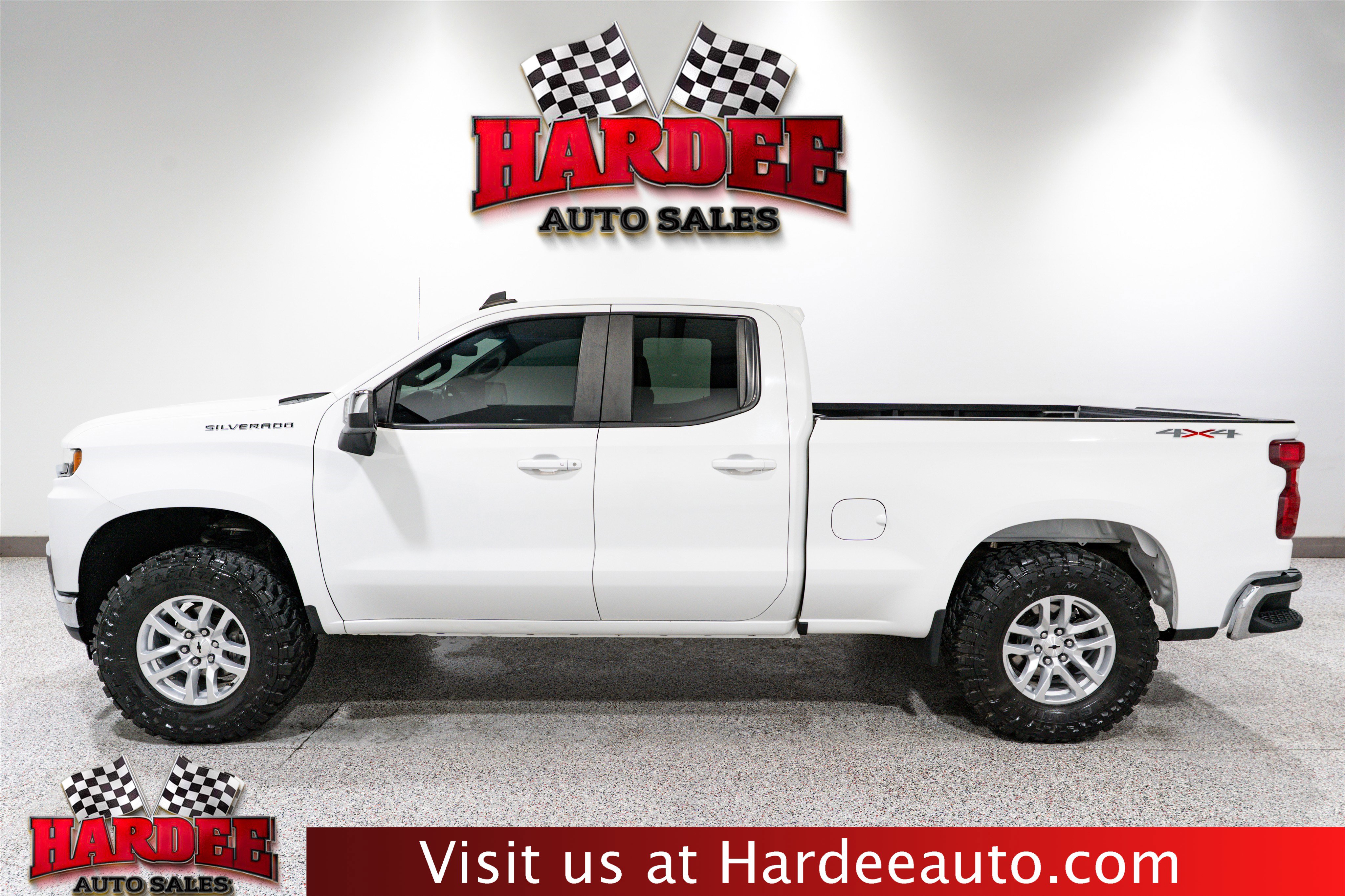 Used 2020 Chevrolet Silverado 1500 LT w/ Convenience Package