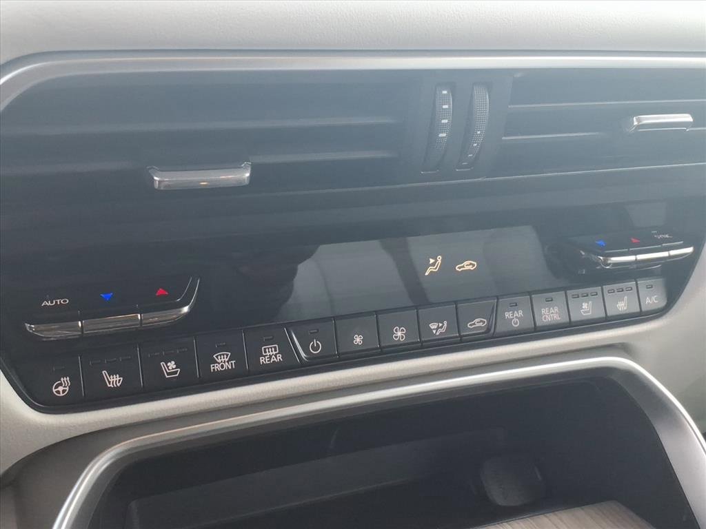 Used 2024 MAZDA CX-90 Plug-In Hybrid w/ Premium Plus image 12