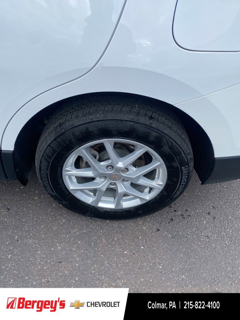 Used 2024 Chevrolet Equinox LT image 18