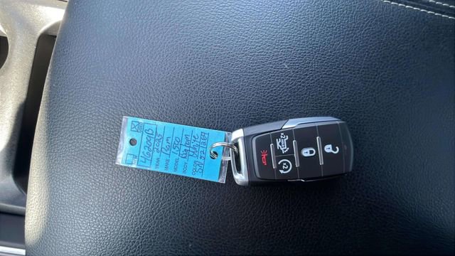 Used 2025 RAM 1500 Big Horn image 31