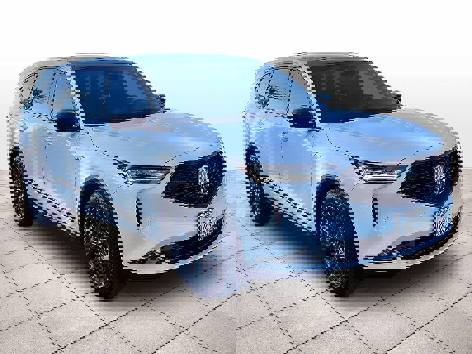 Used 2023 Acura MDX A-Spec image 2
