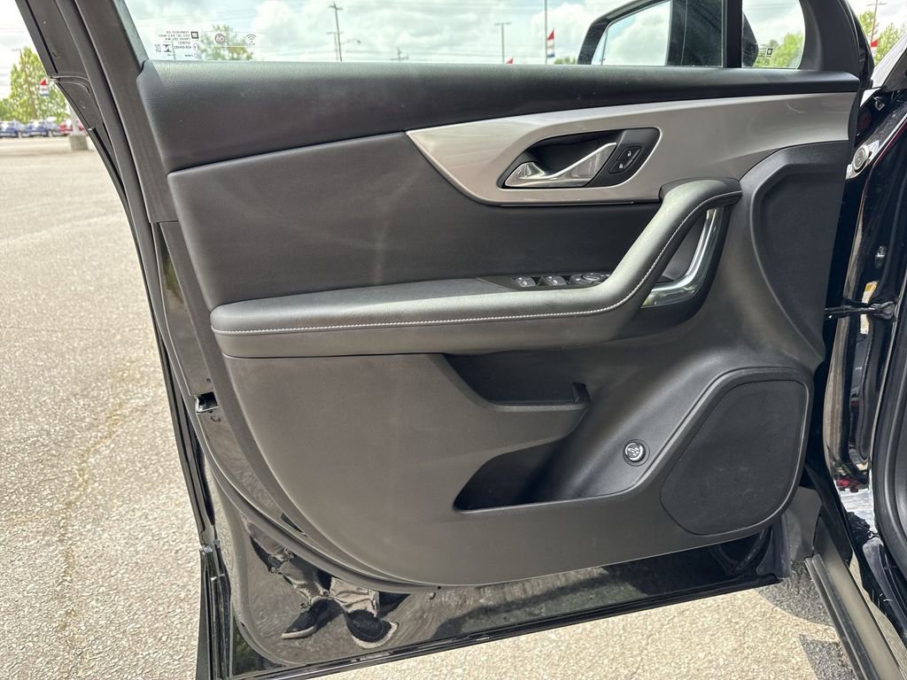 Used 2023 Chevrolet Blazer LT image 22