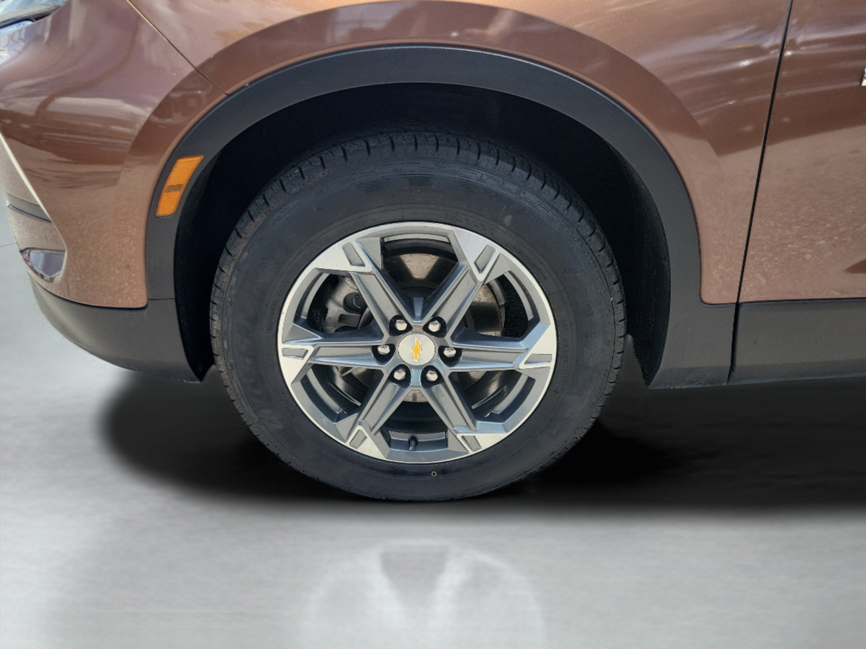 Used 2024 Chevrolet Blazer LT w/ Sound & Technology Package FWD image 32