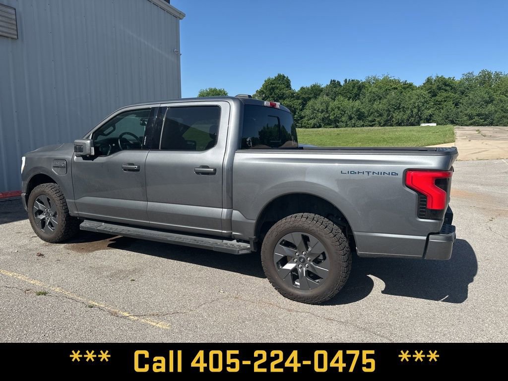 Used 2023 Ford F150 Lightning Lariat AWD/4WD image 4
