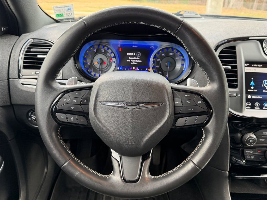Used 2019 Chrysler 300 S image 17