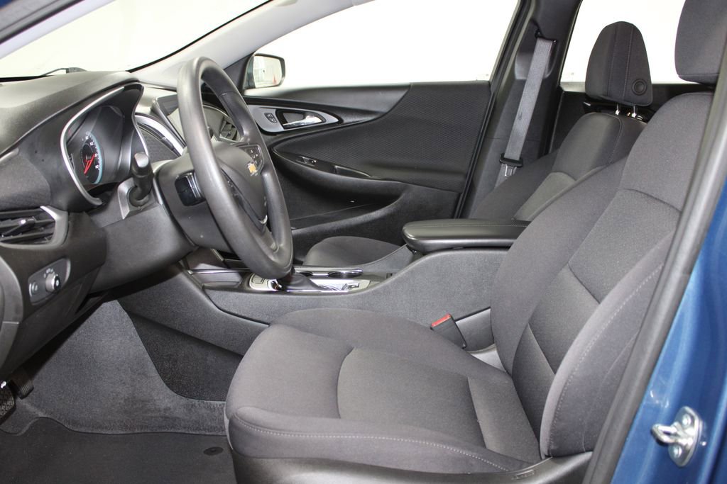 Used 2024 Chevrolet Malibu LT image 19