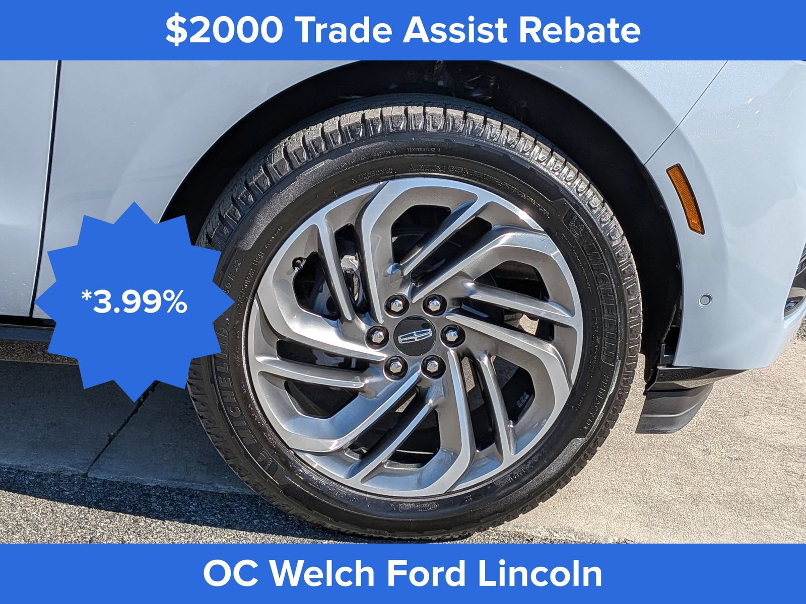 Certified 2025 Lincoln Navigator Reserve AWD/4WD image 13