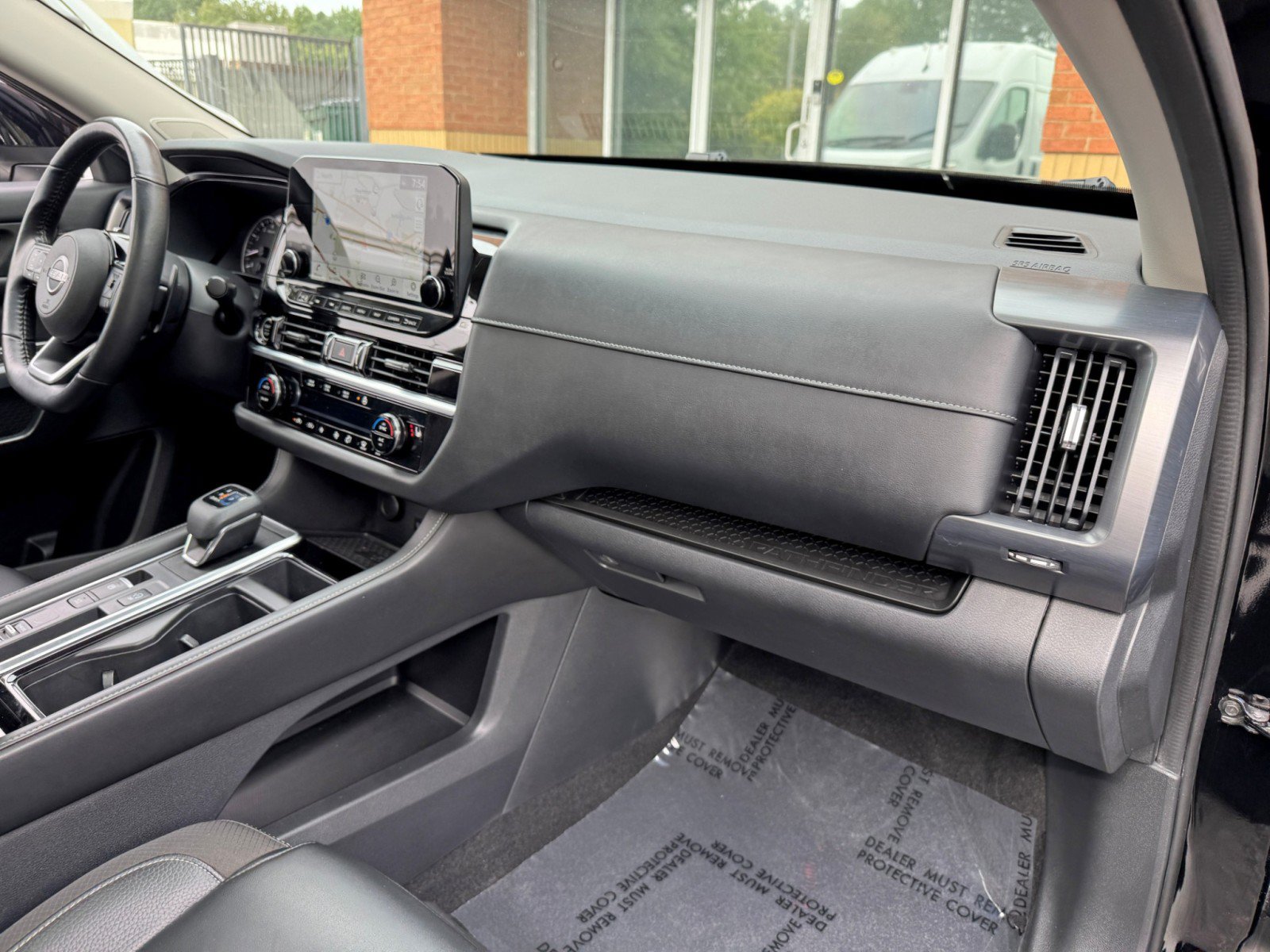Used 2022 Nissan Pathfinder SL w/ SL Premium Package FWD image 14