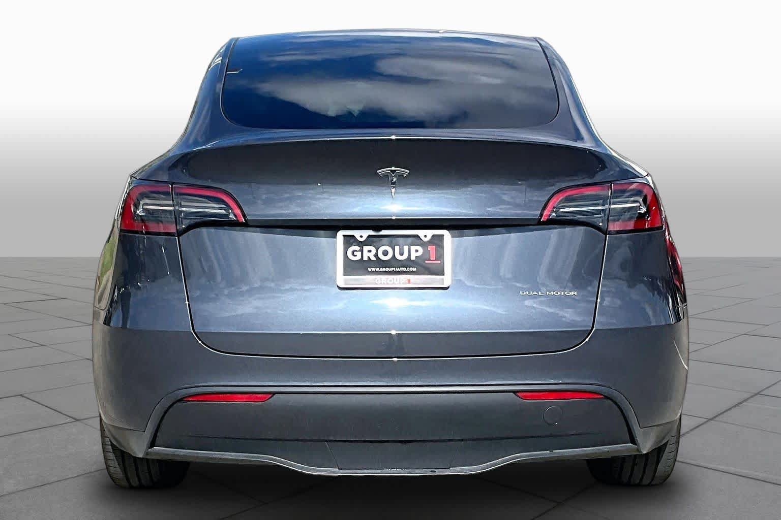 Used 2023 Tesla Model Y Long Range AWD/4WD image 4