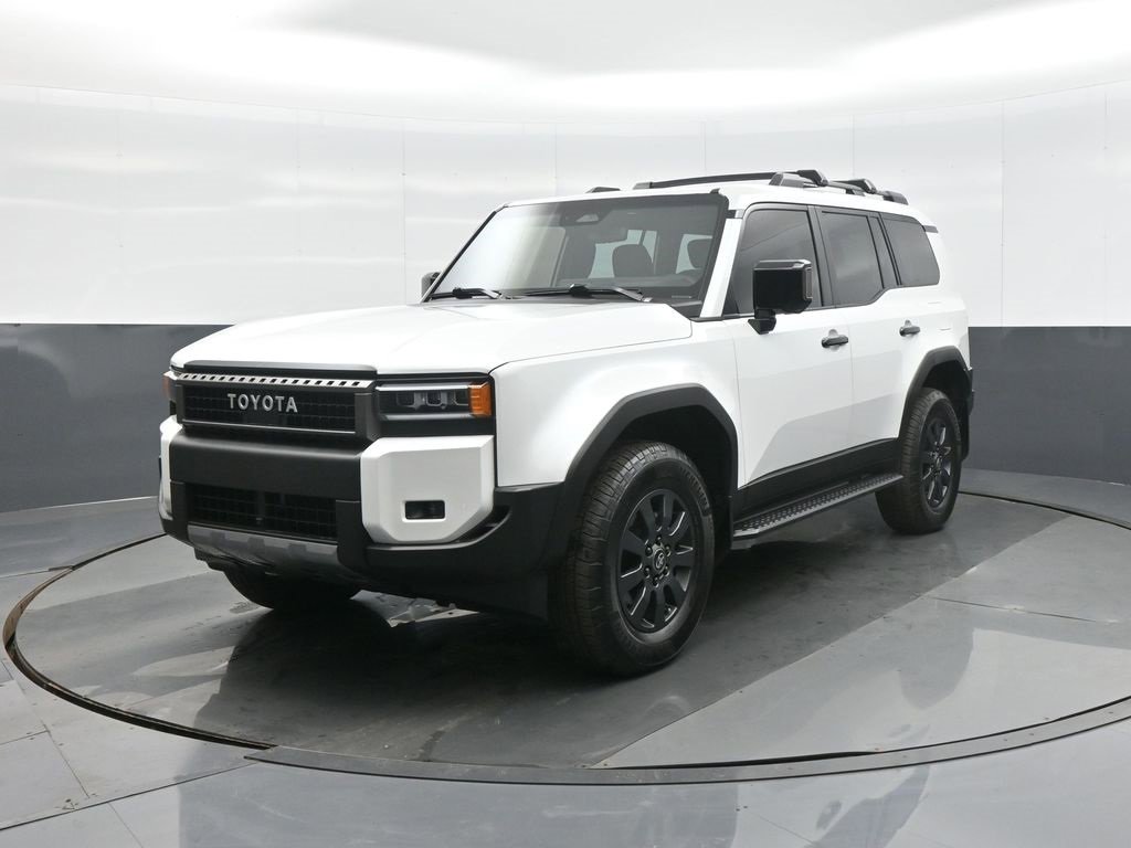 Certified 2024 Toyota Land Cruiser image 3