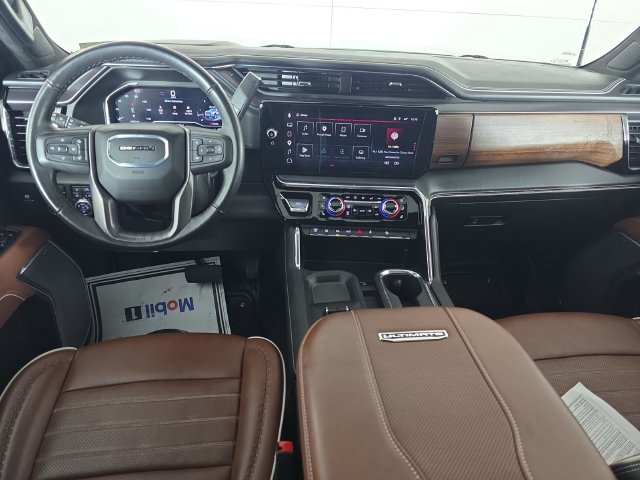 Certified 2025 GMC Sierra 2500 Denali Ultimate w/ Max Trailering Package AWD/4WD image 17