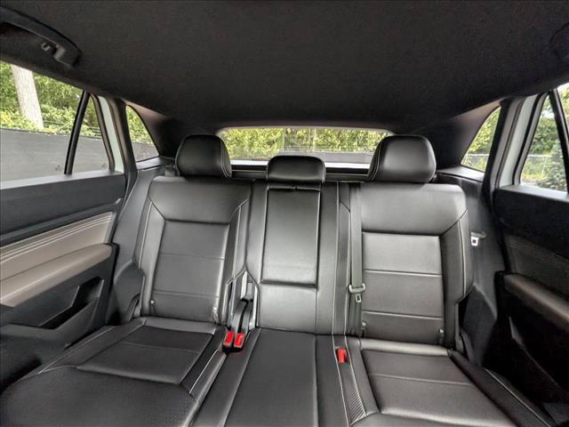 Certified 2023 Volkswagen Atlas Cross Sport SE w/ Black Wheel Package AWD/4WD image 16