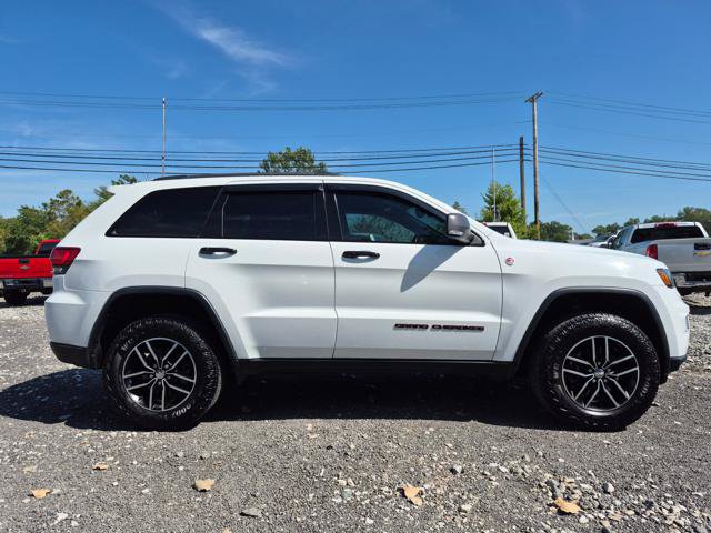 Used 2017 Jeep Grand Cherokee Trailhawk w/ Trailhawk Luxury Group