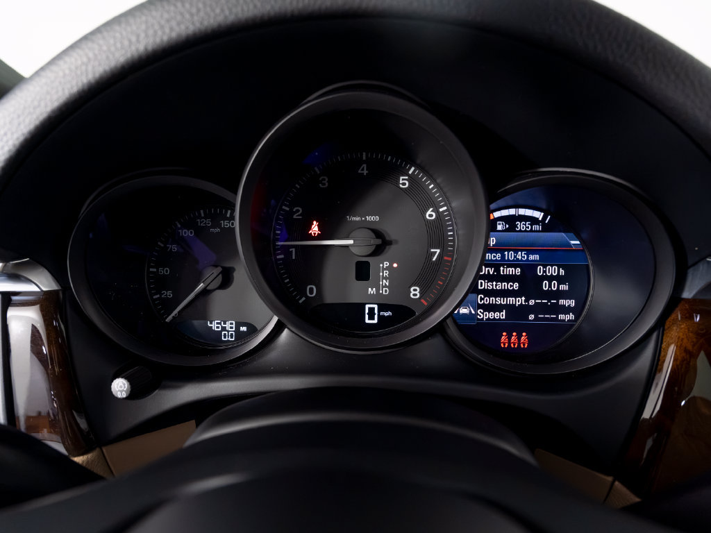 Certified 2026 Porsche Macan AWD/4WD image 24